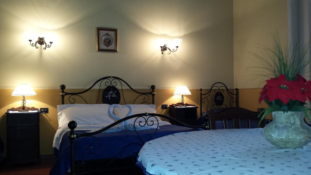 Hotel Pignatelli Napoli Zewnętrze zdjęcie