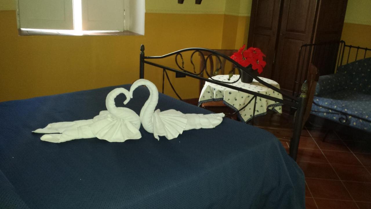 Hotel Pignatelli Napoli Pokój zdjęcie